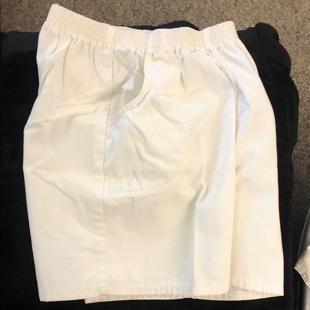 Cherokee White Elastic-Waist Cargo Shorts - Picture 4 of 4